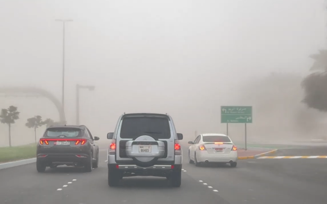 আমিরাতে কুয়াশার লাল সতর্কতা জারি