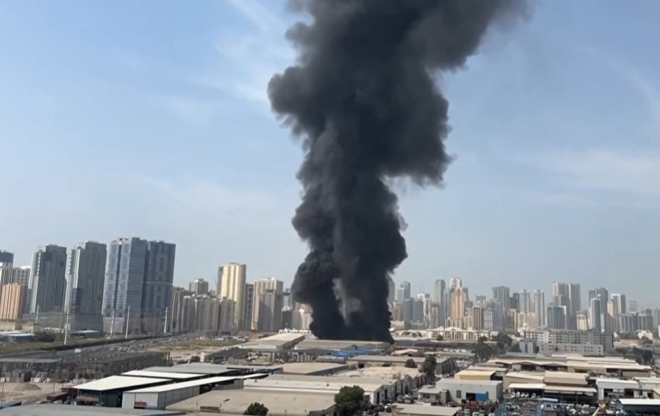 ইরানের হা*ম*লা’য় আরব আমিরাতে তিন জনের মৃ*ত্যু