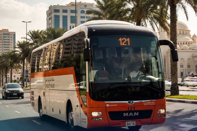 শারজায় ভারী বৃষ্টির পর গুরুত্বপূর্ণ আন্তঃনগর বাস রুটগুলো পুনরায় চালু