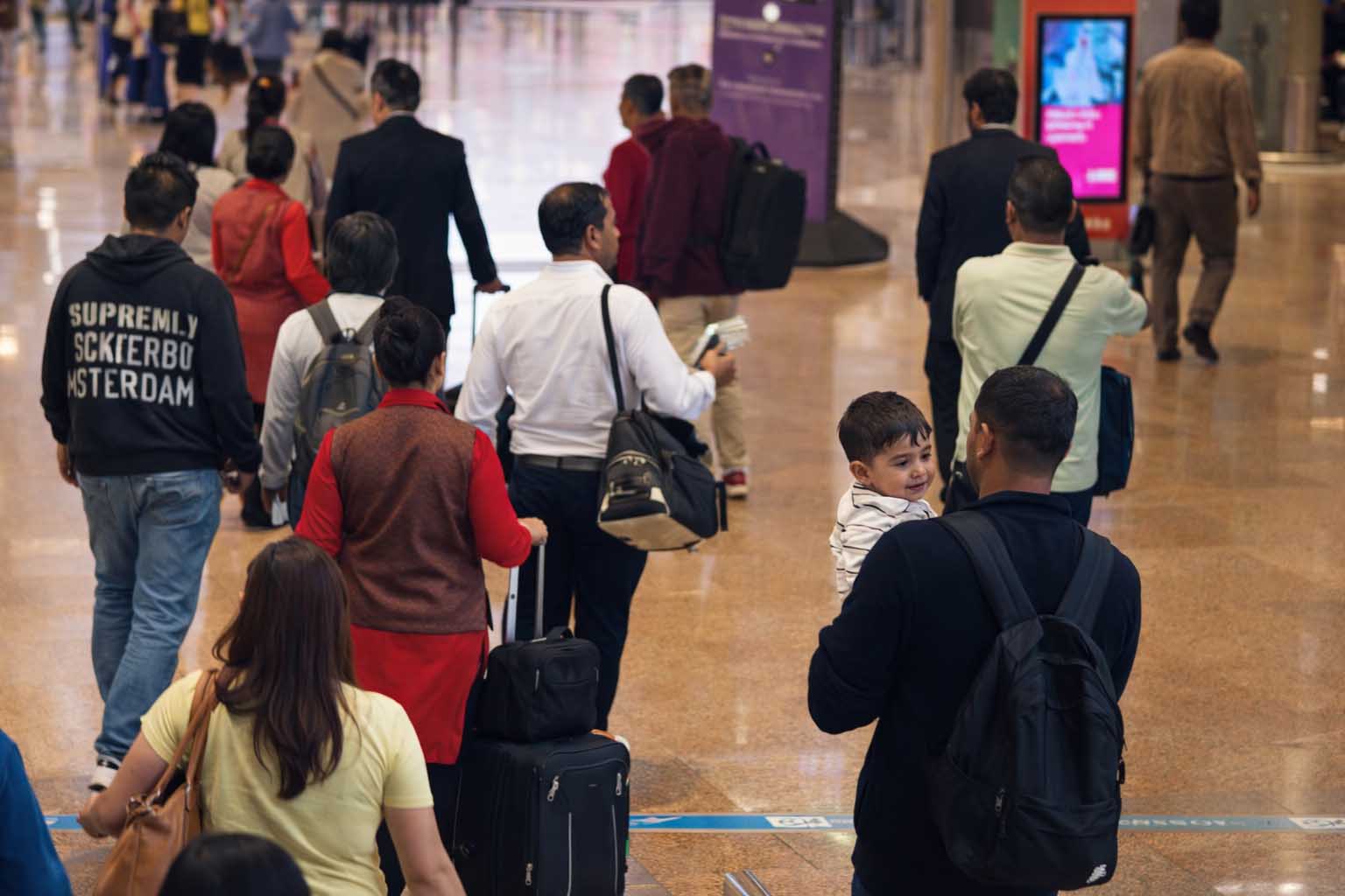 আমিরাতের অতিরিক্ত সময় কাটানোর জরিমানা মওকুফঃ কে যোগ্য ও কীভাবে স্ট্যাটাস পরীক্ষা করবেন